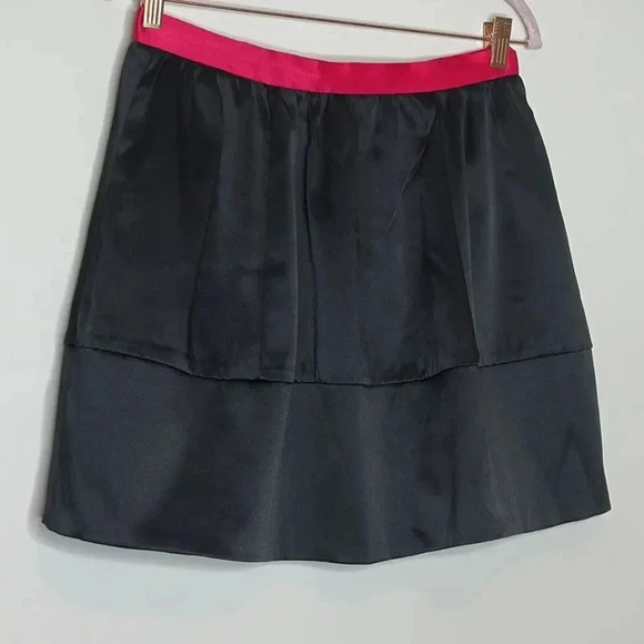 H&M Conscious Collection Black With Pink Trim Satin Skirt - Picture 2 of 9